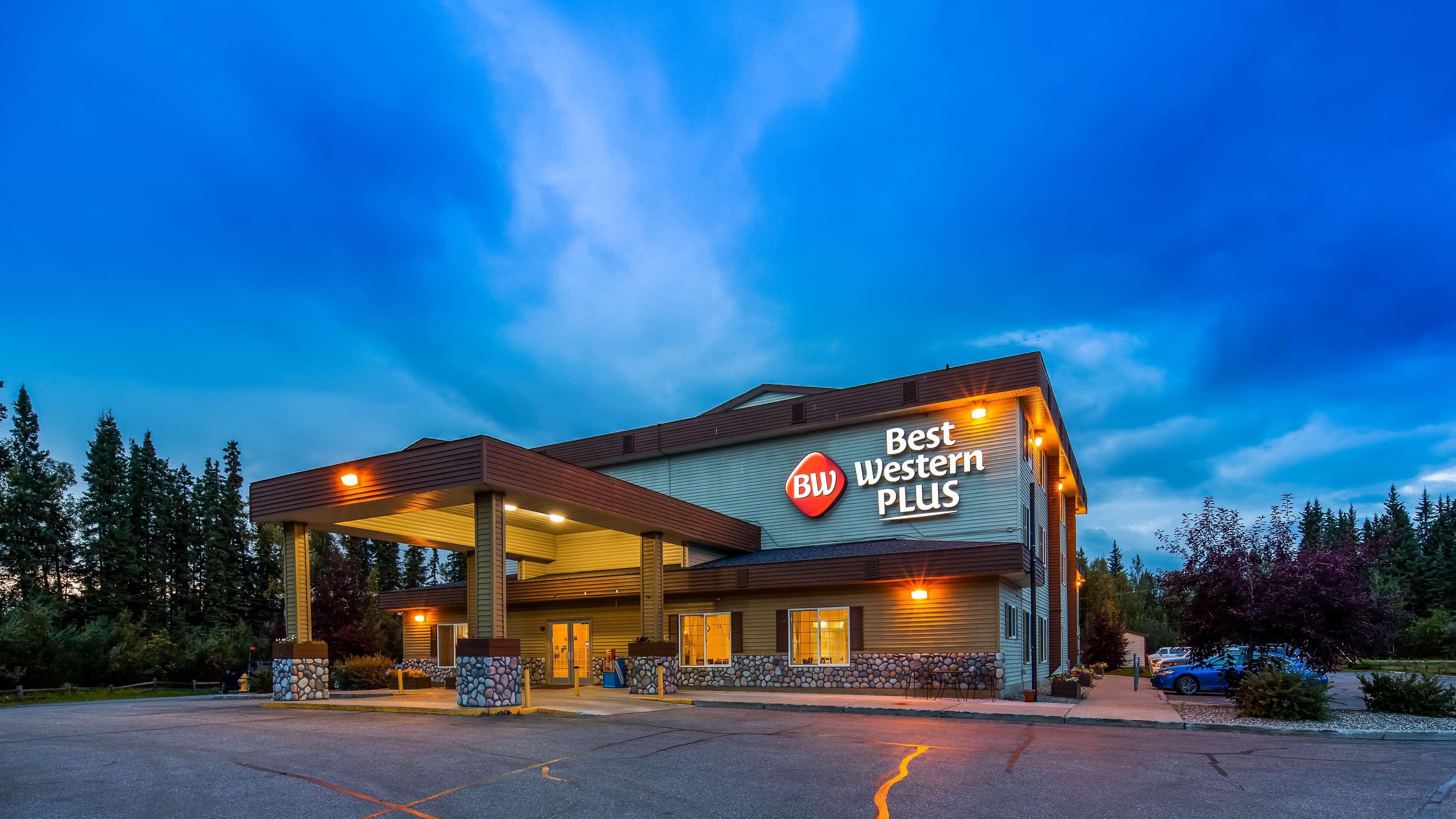 Best Western Plus Pioneer Park Inn Fairbanks Exterior foto